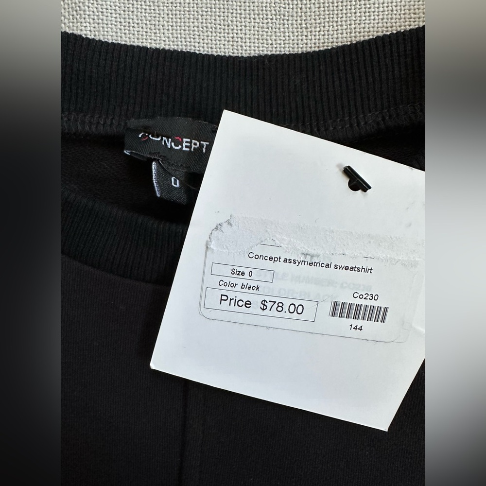 Concept Asymmetrical Black Sweatshirt New - Picture 5 of 6
